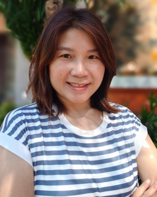 Private Thai tutor from Bangkok teaching Thai online